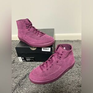 Jordan 2 Retro Decon Bordeaux 2017 RARE! Size 8